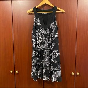 White House Black Market ruffled party dress size Large
